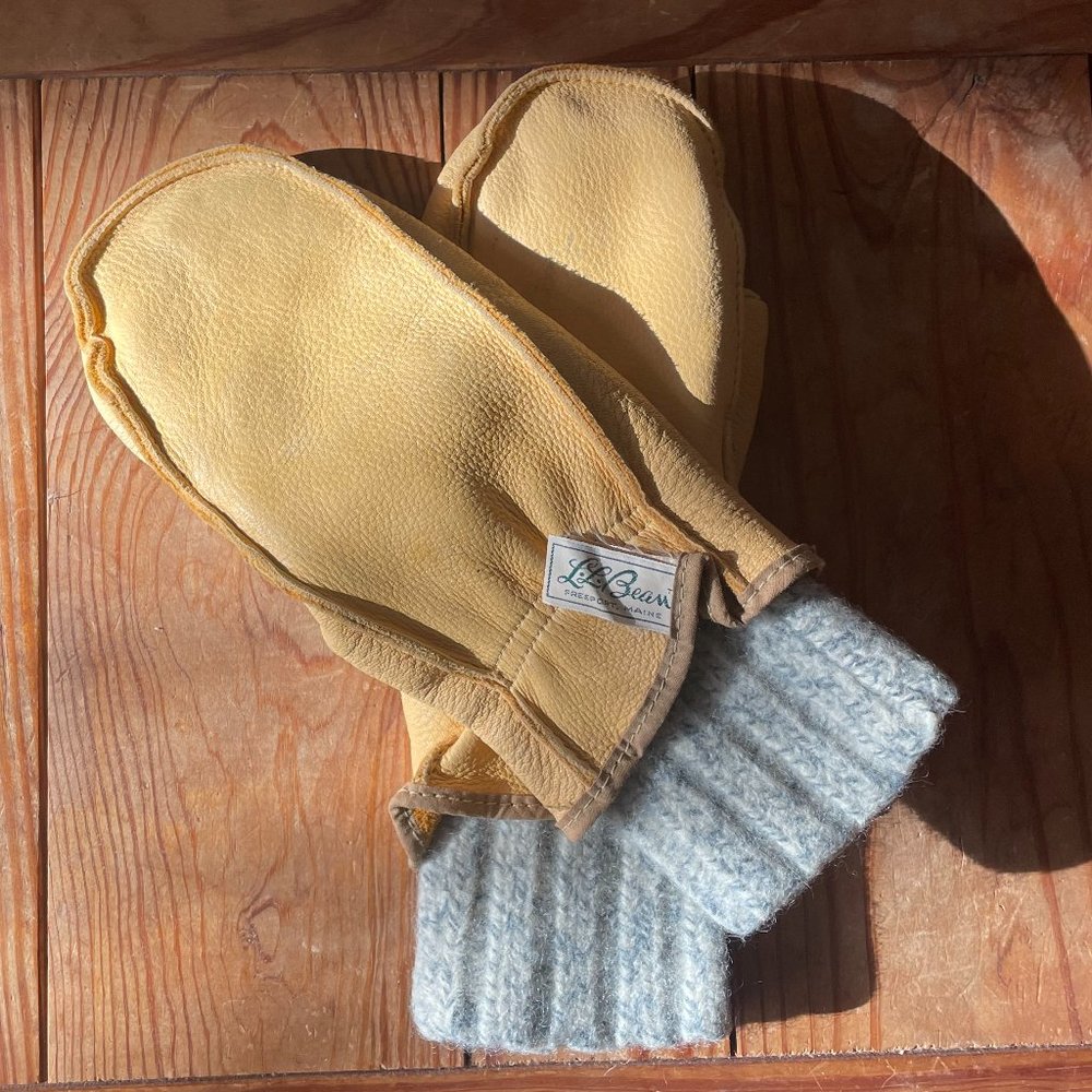 L.L. Bean Men's Buckskin Chopper Mitts